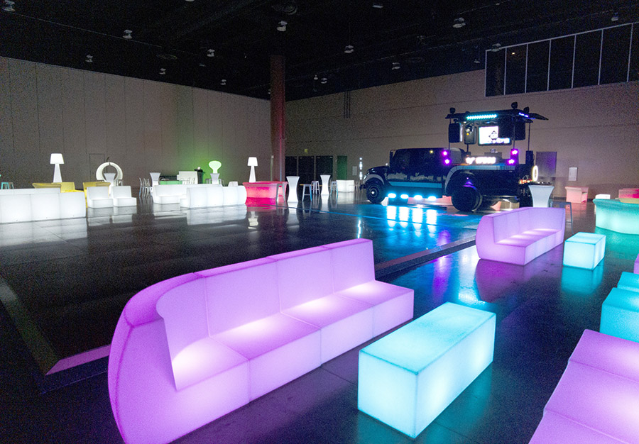 orlando-neon-corporate-furniture